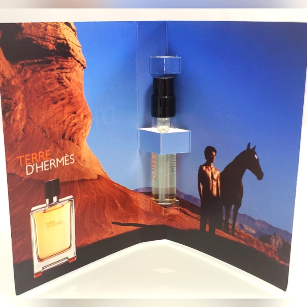 HERMES Terre d'Hermès Vaporisateur Natural Spray 2ml